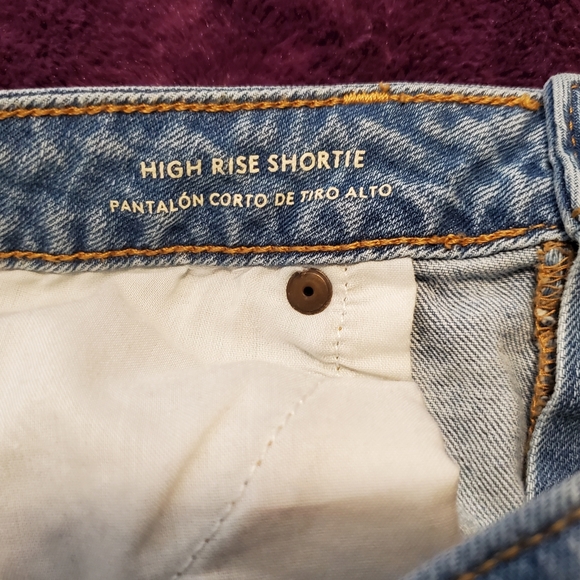 Universal Thread Cuttoff Jean Shorts - Picture 4 of 7